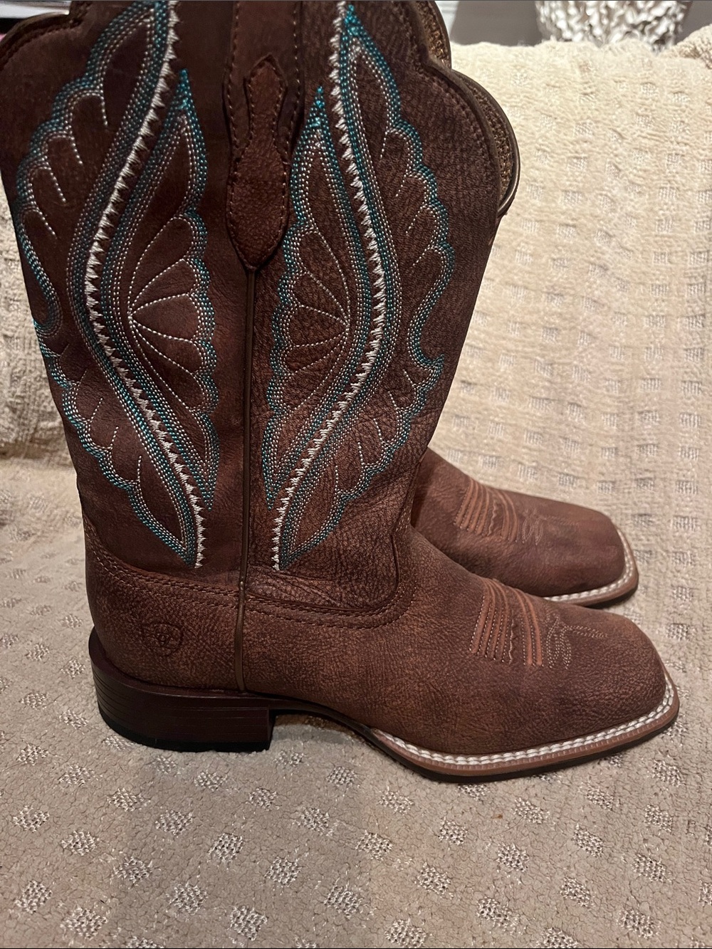 Ariat  Primetime Brown Western Boots with Turquoise & Cream Embroidery